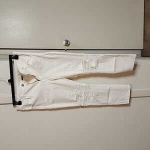 White capris